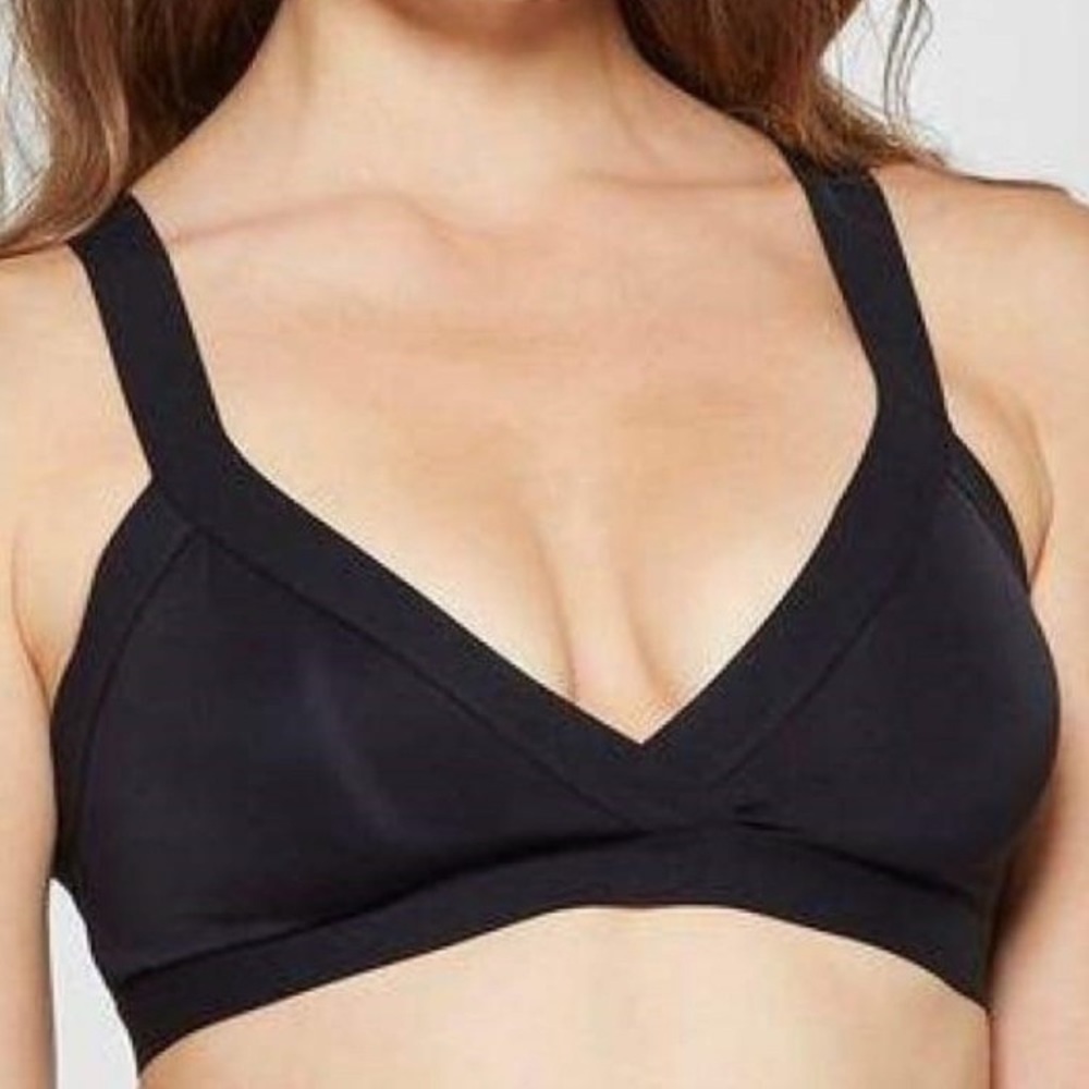 Gilligan & O'Malley • Modern Triangle Bralette • Ebony Black • Small